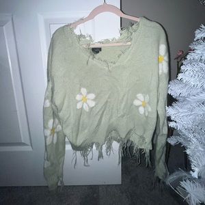 GREEN FLOWER SWEATER 💚🌸